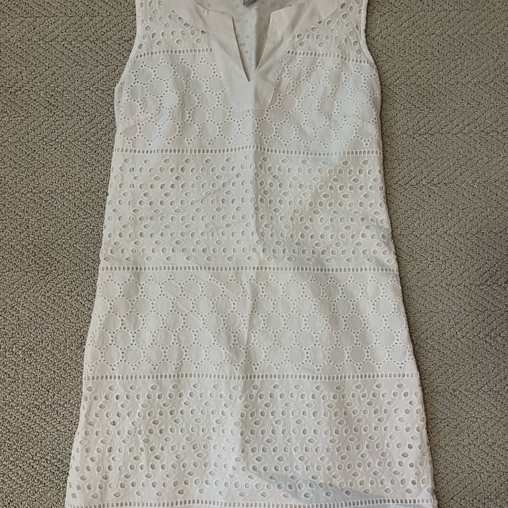 Banana Republic White Sleeveless V-Neck Sheath Dress